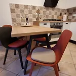 In Zentrumsnaehe Mit Balkon By Interhome Appartement *