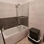 Appartement In Zentrumsnaehe Mit Balkon By Interhome *