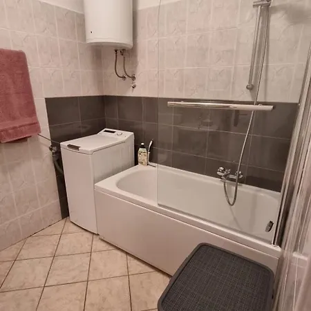 In Zentrumsnaehe Mit Balkon By Interhome *