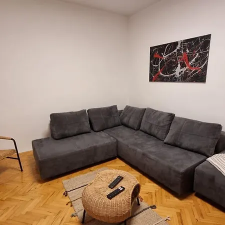 Apartament In Zentrumsnaehe Mit Balkon By Interhome *